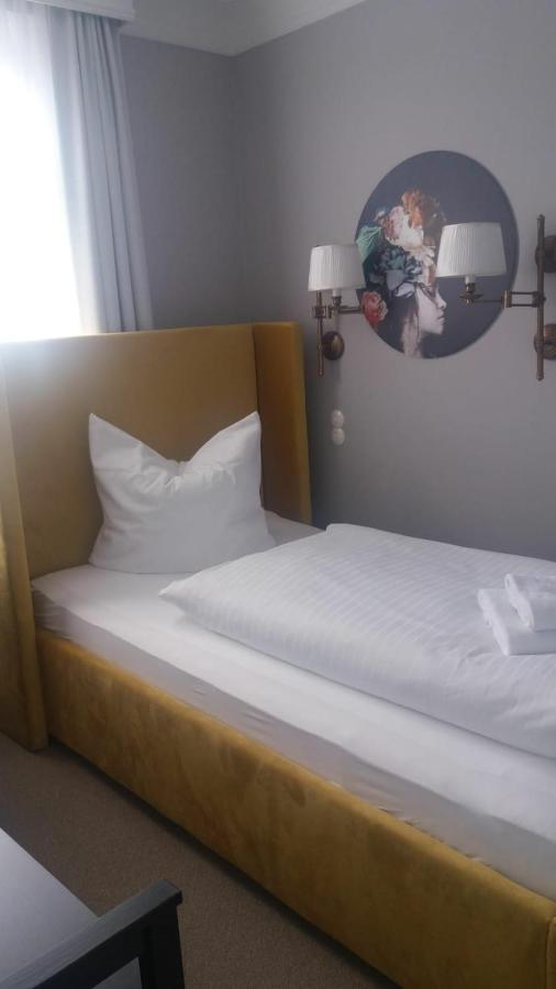 Hotel Landgasthof Adler バート・クロツィンゲン エクステリア 写真