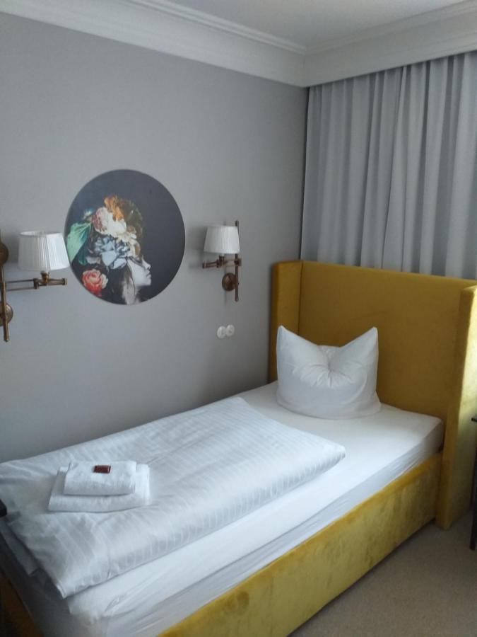 Hotel Landgasthof Adler バート・クロツィンゲン エクステリア 写真