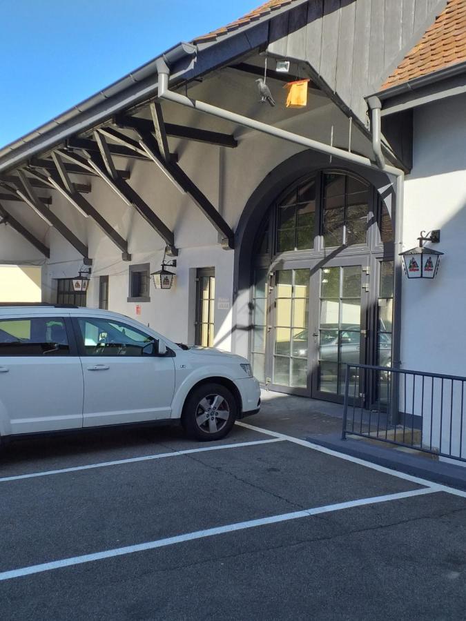 Hotel Landgasthof Adler バート・クロツィンゲン エクステリア 写真