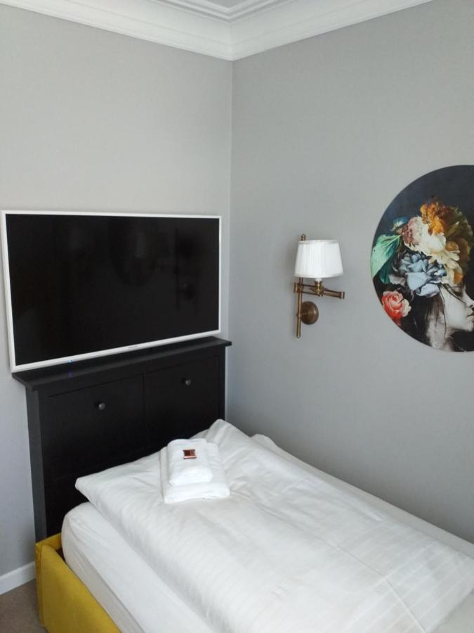 Hotel Landgasthof Adler バート・クロツィンゲン エクステリア 写真